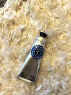 L'OCCITANE CREME MAINSハンドクリーム 30ml