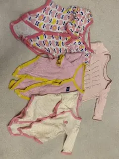 女の子長袖肌着まとめ売り
