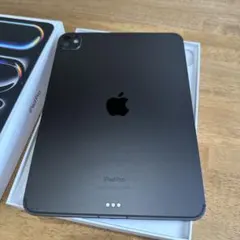 Item thumbnail for item 6d9cd93c-db69-4df3-a6ed-e4c099eeab42