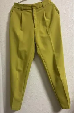 GU ストレッチテーパードパンツ Mサイズ