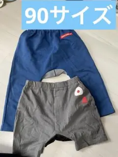 キャラクター付き青パンツ