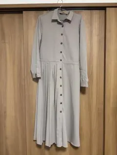 ZARA ワンピース　プリーツ