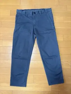 【ZARA】グレーチノパン