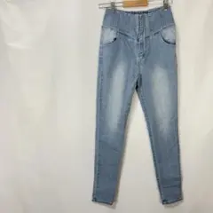 美品 Rady レディ バッククロス スキニーデニム ストレッチ 25インチのサムネイル