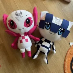 東京2020 オリンピックマスコット ミライトワ　ぬいぐるみリュック 東京2020 オリンピックマスコット ミライトワ&ソメイティ ぬいぐるみ