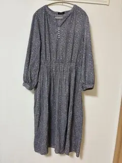 長袖ブルーグレー系花柄ロングワンピース