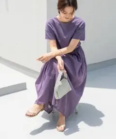 コットンボイルドッキングギャザーワンピース ¥9,900 DOORS