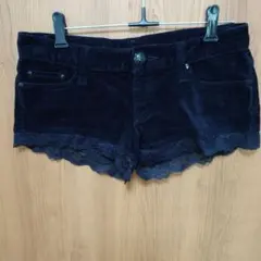 LIP SERVICE ブラックショートパンツのサムネイル