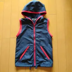 FILA　ノースリーブ　ウインドブレーカー　中古のサムネイル
