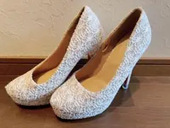 ホワイトレースポインテッドトゥハイヒール