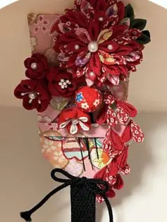 つまみ細工　髪飾り　ミニ羽子板飾り