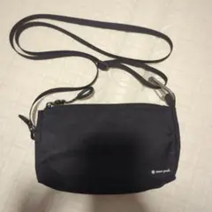 snow peak サコッシュ ブラックのサムネイル