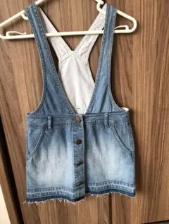 未使用　GU ガールズ　デニムワンピース　120cm