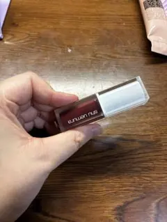 shu uemura キヌケアグローアップ KG RDのサムネイル