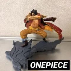 ワンピース ゴール・D・ロジャー フィギュアのサムネイル