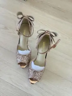 新品　LIANAYU グリッターリボン　ハイヒール　サンダルのサムネイル