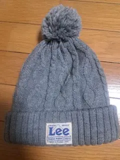 LEE　ボンボンニット帽子　美品のサムネイル