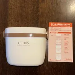 Item thumbnail for item 65591b7f-e63a-43dc-97c0-701b9d2ca3e9