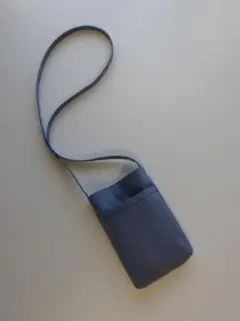 帆布のスマホショルダーバック　サコッシュ　ブルーグレイ