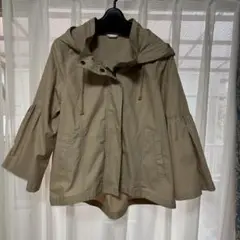 ベージュ フード付き ジャケット ジャンバー　美品✨可愛い❣️