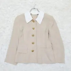 テーラードジャケット　ベージュ　無地　大人　シンプル　婦人服　上品