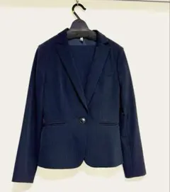 【即日発送/美品】マルイセットアップ紺スーツのサムネイル