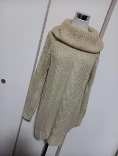 ケーブルニット ハイネックミニワンピースベージュ