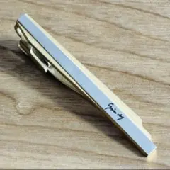 Item thumbnail for item 28af3a13-fa9b-49b8-a434-126a6a94ccf3