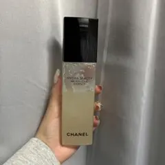 CHANEL イドゥラビューティーマイクロリキッドエッセンス　150ml