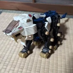 【ジャンク品】ゾイド シールドライガーMK-IIプラモデル完成品