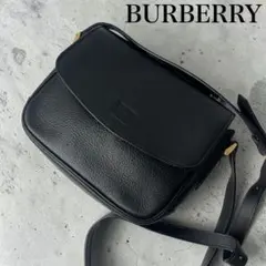 美品✨ BURBERRY バーバリー ショルダーバッグ ノバチェック フラップ黒のサムネイル