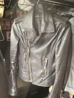 2025年最新】ニコラ期 バレンシアガの人気アイテム - メルカリ