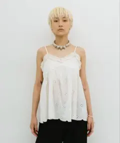 HANNE エンブロイダリーコットンキャミのサムネイル