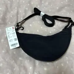 「新品未使用品」ユニクロ ラウンドウルトラミニバッグ ブラック