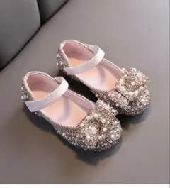 キラキラ　シューズ　ピンク　サンダル　セレモニーシューズ　17cm