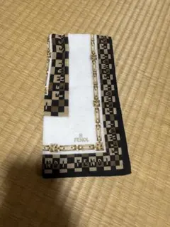 FENDI チェッカーパターン ハンカチ