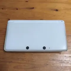 任天堂 ニンテンドー3DS ホワイト 本体