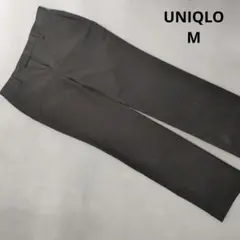 ユニクロ黒スラックス