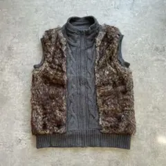 ファーニットベスト ジレ 短丈 グレー ジップアップ グランジ こなれ感 古着