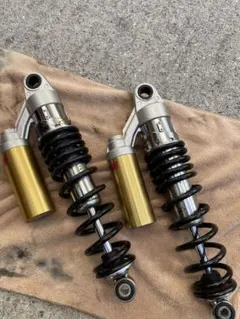 cb400sf SHOWA サスペンション 2個セットのサムネイル