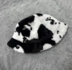 牛柄ファーバケットハット