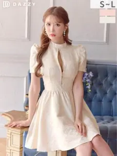 DAZZY フェミニンラメフラワーフロントジップ半袖Aラインミニドレス