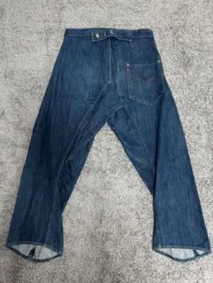 美品 LEVIS RED 1st COMFORT ブルーライン 立体裁断 - メルカリ
