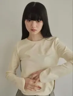 【 Abor 】 ラウンドヘムプルオーバー