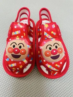【美品　値下げ】アンパンマン ベビーサンダル 14.0cm 赤