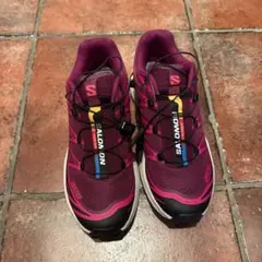 ほぼ新品　salomon xt6 ダークパープル　23.5 サロモン