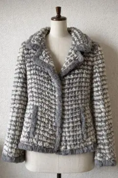 グレーとアイボリーのファーコート Ｍ〜Ｌ難あり！