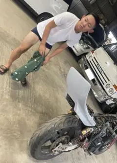 xjr カウル・フェンダー