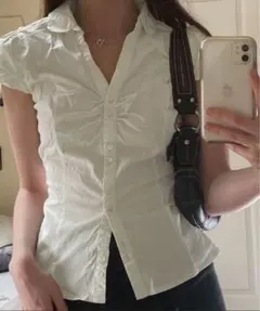シャーリングシャツ　ホワイト　シャツ