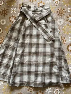 Item thumbnail for item 734914b2-e5db-4c01-b293-4c5b9d8e5534